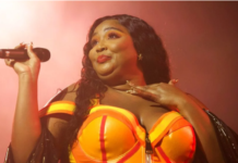 People fat shame Lizzo for twerking in thong courtside at Lakers game