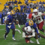 Pitt Pulls off Upset over #14 Louisville 38-21