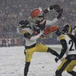 Steelers Upset by Browns, 24-19