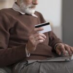 Banks Are Becoming Bulwarks Against Scams for Vulnerable Seniors