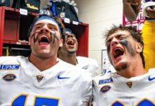 Pitt Stuns Virginia Tech 35-33; Heintschel injured
